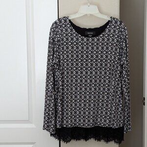 Karen Kane Black & White Pullover Top with Lace Trim at Bottom - Size L